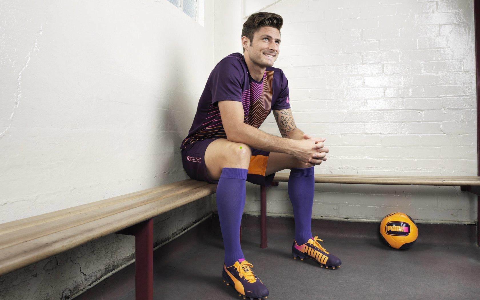 VP战队经理坚定表态,于逆境中奋起,誓在西雅图赛场夺取辉煌胜利