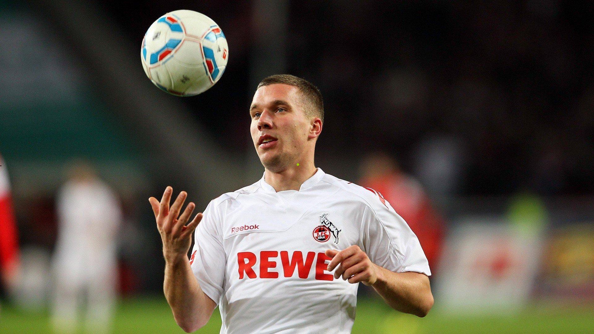 【江苏体彩网】鲍姆加特纳半场双响导演进攻风暴，莱比锡客场3-0领先科特布斯